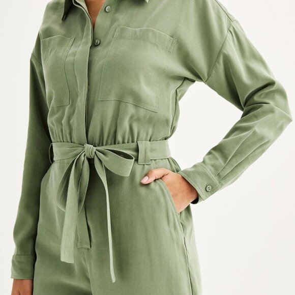 NEW NWT Nine West Black Belted Utility Jumpsuit Long Sleeve Medium Pockets - Picture 5 of 14